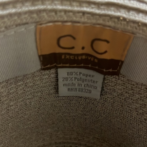 CC Straw Fedora UPF 50+ - Picture 7 of 7